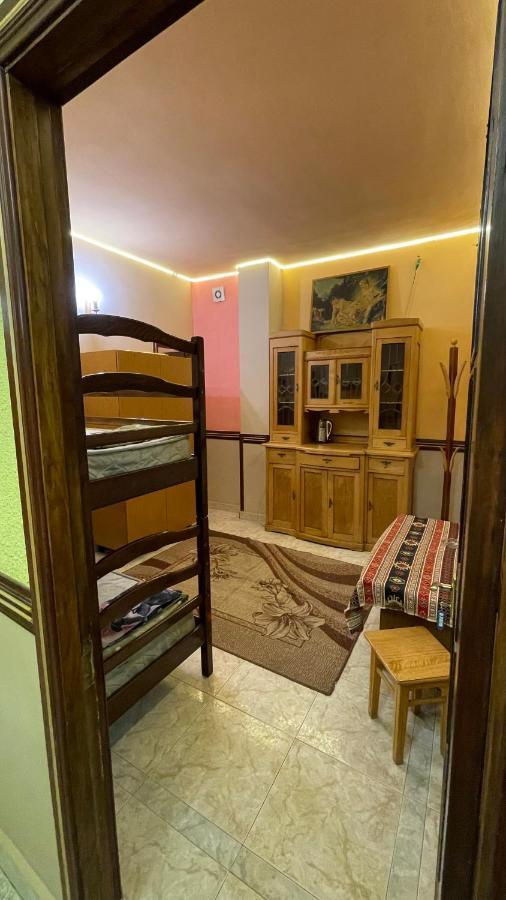 Citrus Guest House Jerevan Buitenkant foto