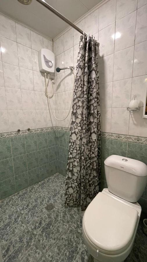 Citrus Guest House Jerevan Buitenkant foto