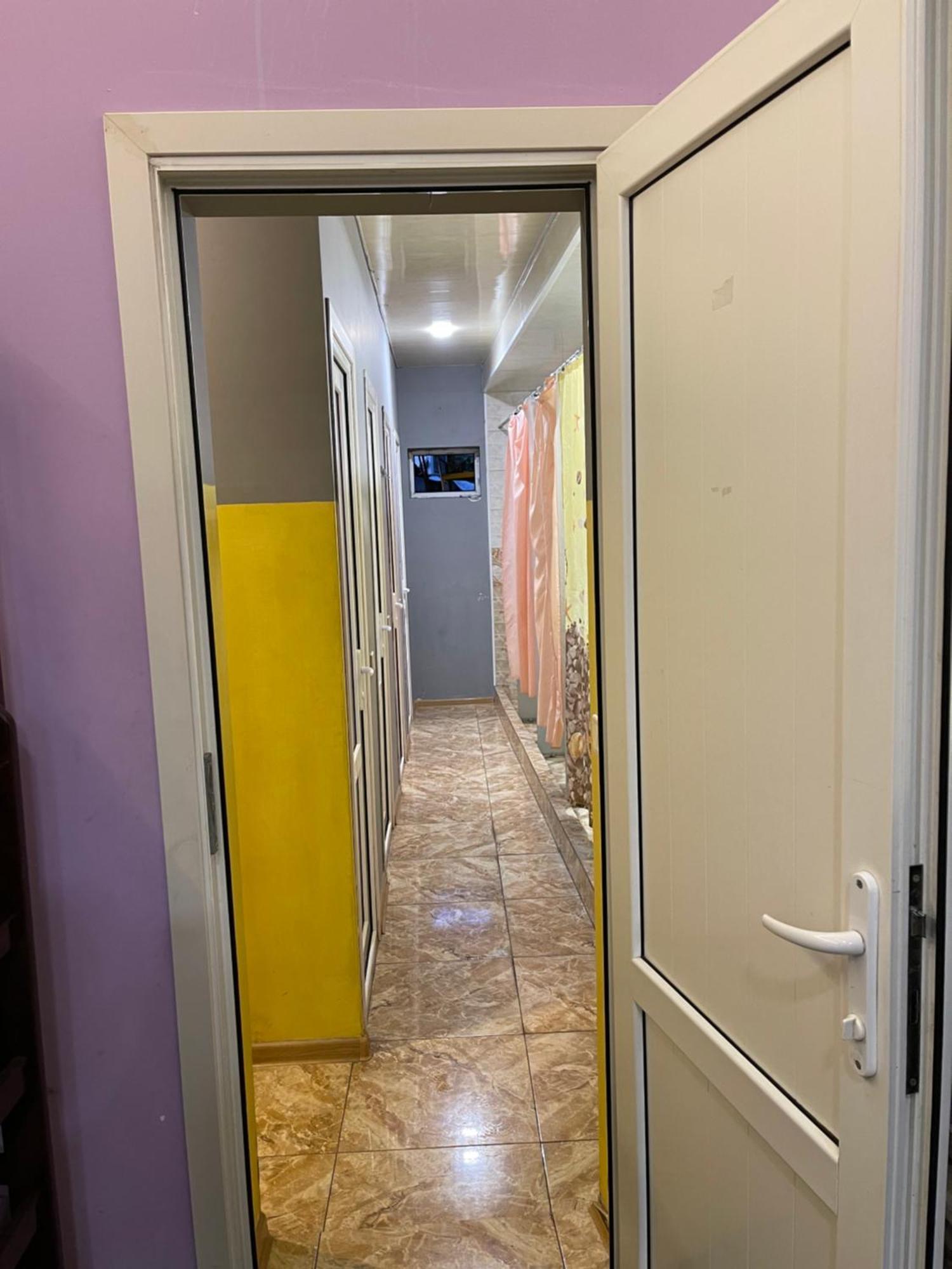 Citrus Guest House Jerevan Buitenkant foto