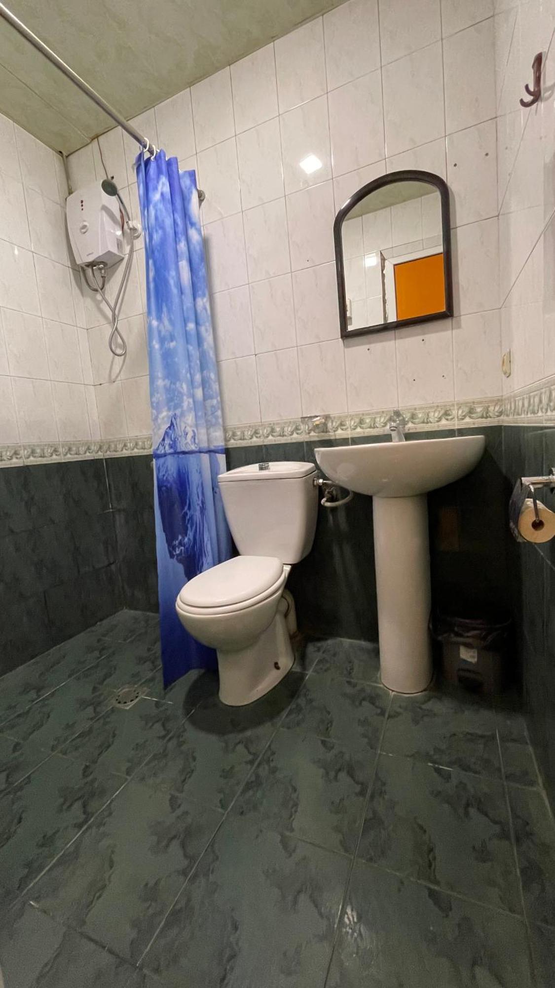 Citrus Guest House Jerevan Buitenkant foto